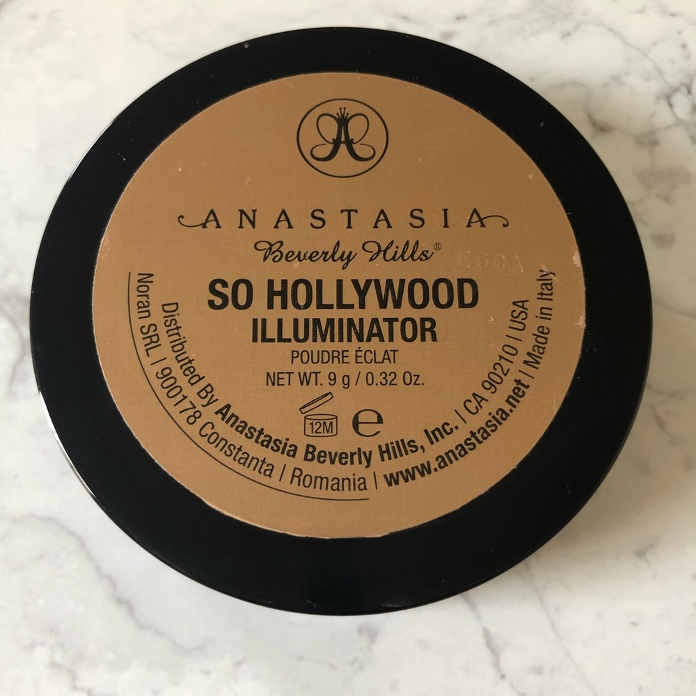 Anastasia Beverly Hills Illuminator- So Hollywood